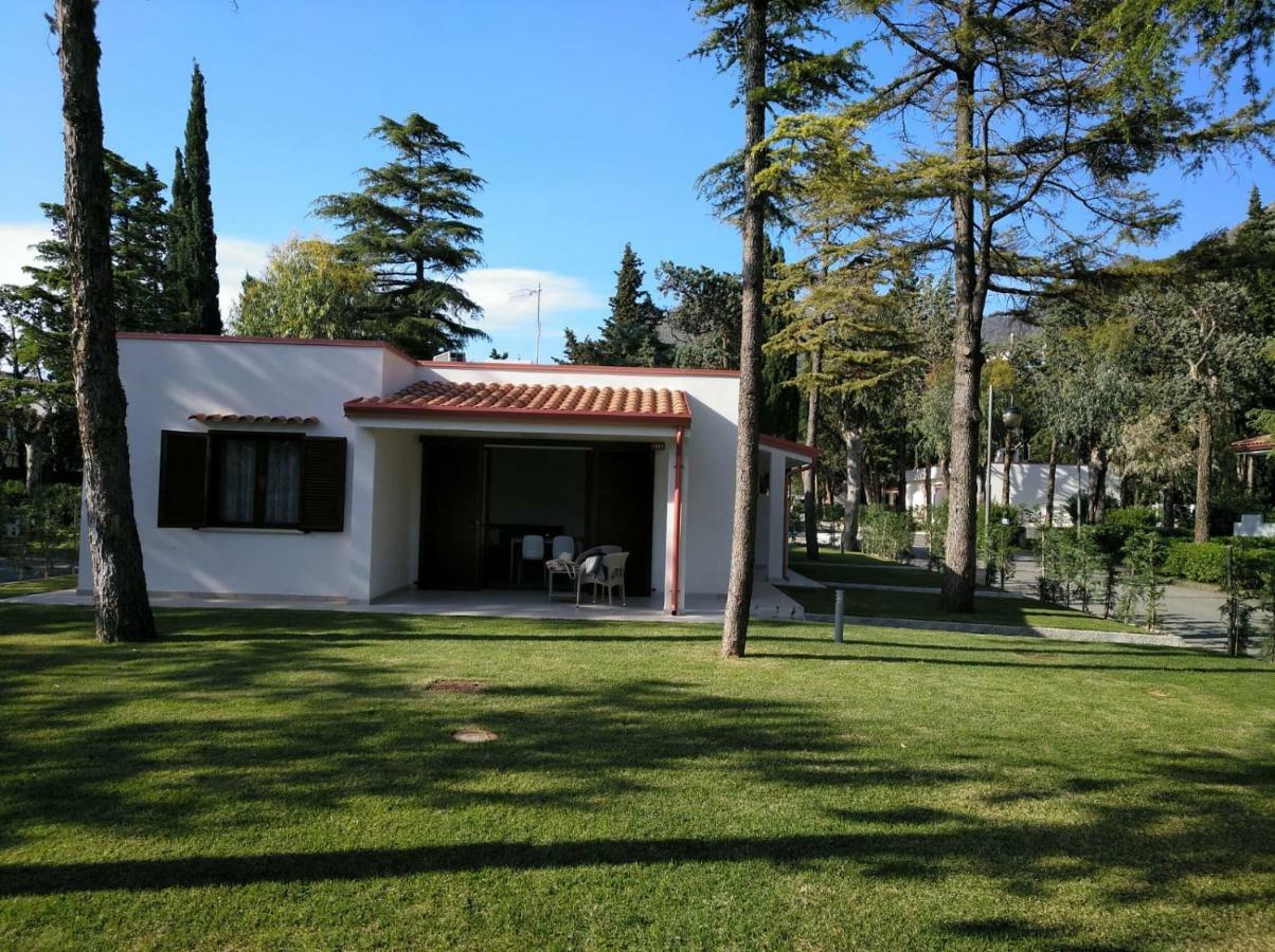 Villaggio Turistico La Mantinera - Appartamenti De Luxe Praia a Mare Exterior foto